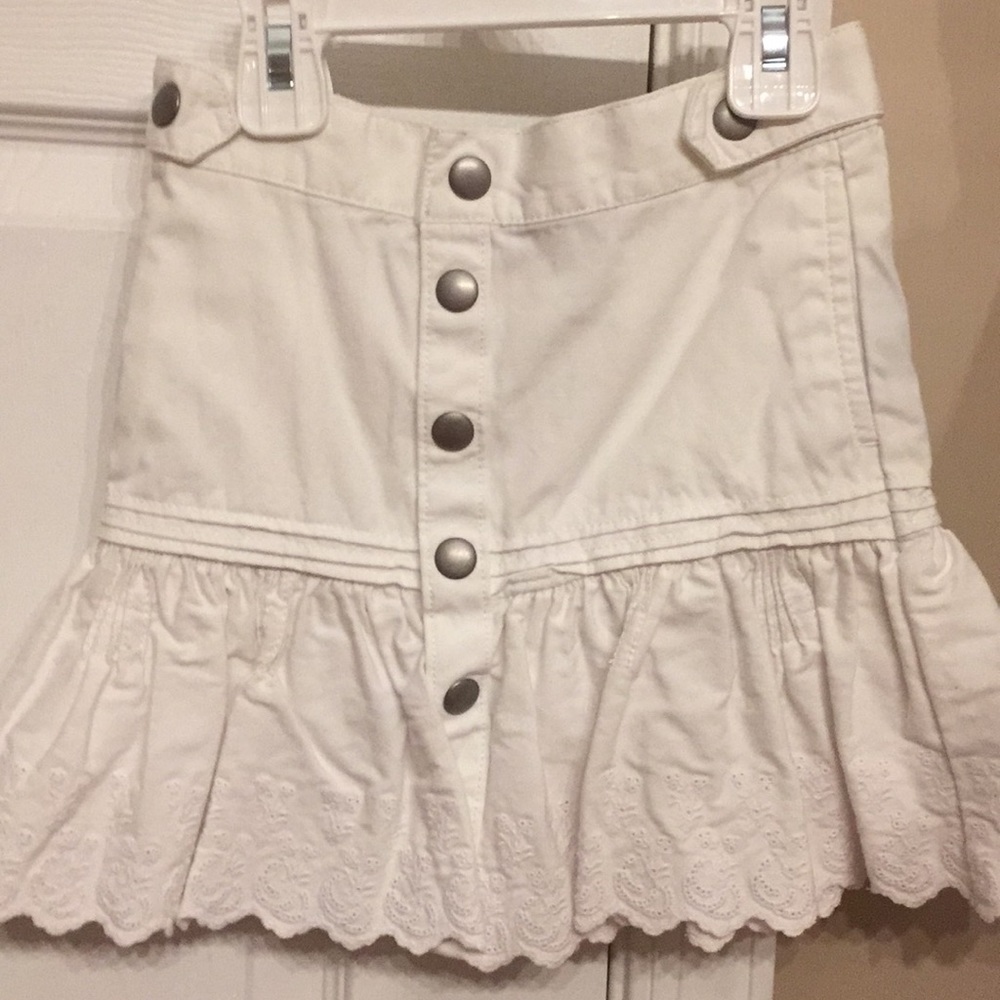Beautiful white button up skirt by polo size 5